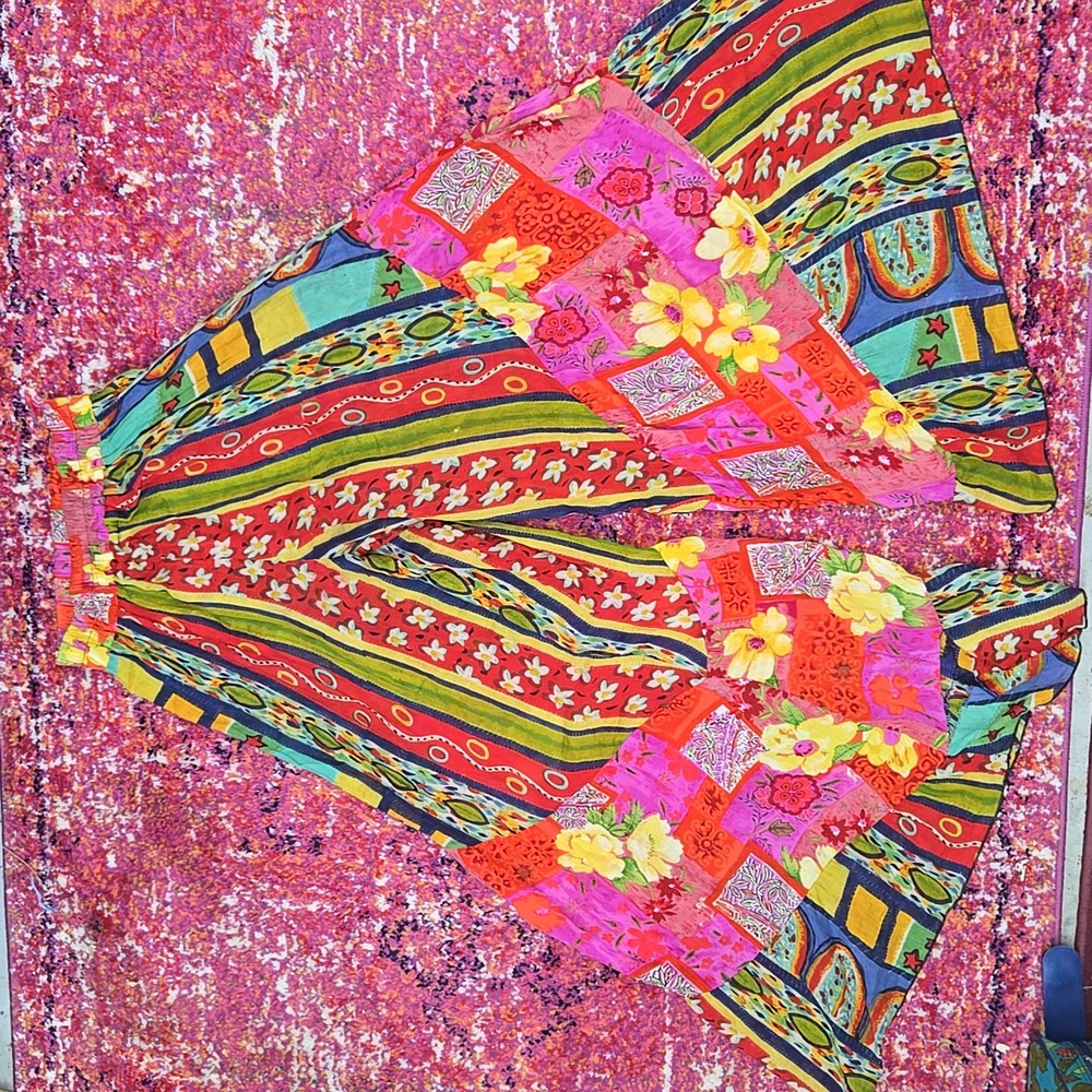 Urban Renewal Patchwork Wide Bell Bottoms Flare Pants Flowy Hippie Boho Festival - Picture 3 of 12